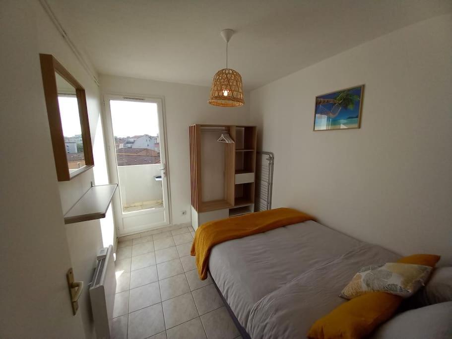 Appart 2/4 Pers Proche Centre Avec Balcon, Parking Нарбонна Экстерьер фото